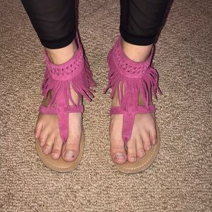 Women’s size 9 Minnetonka Sandals